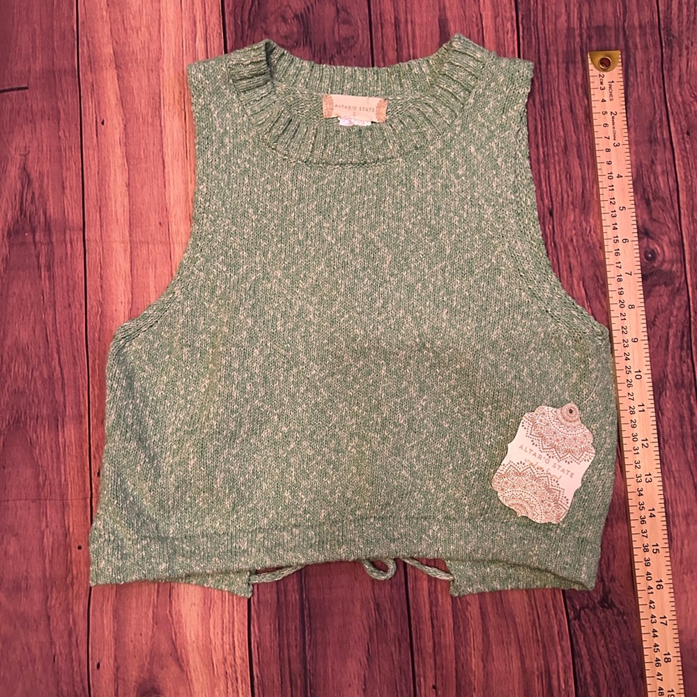 Altar'd State Green Ribbed Crop Tank Top 100% Cotton